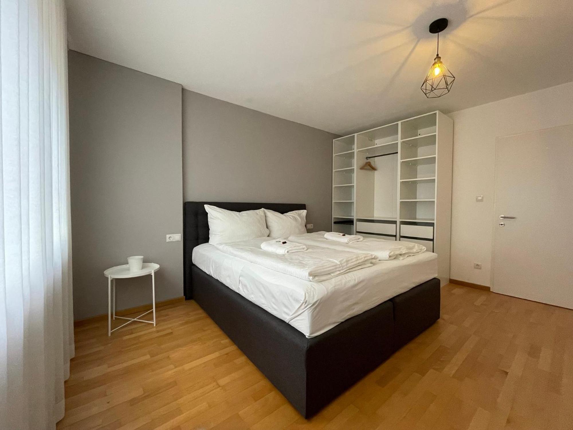 Stylische Stadt-Wohnung Bregenz - Mit Parkplatz Kültér fotó